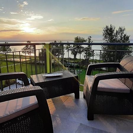 Апартаменты Csanad Apartman Шиофок Экстерьер фото