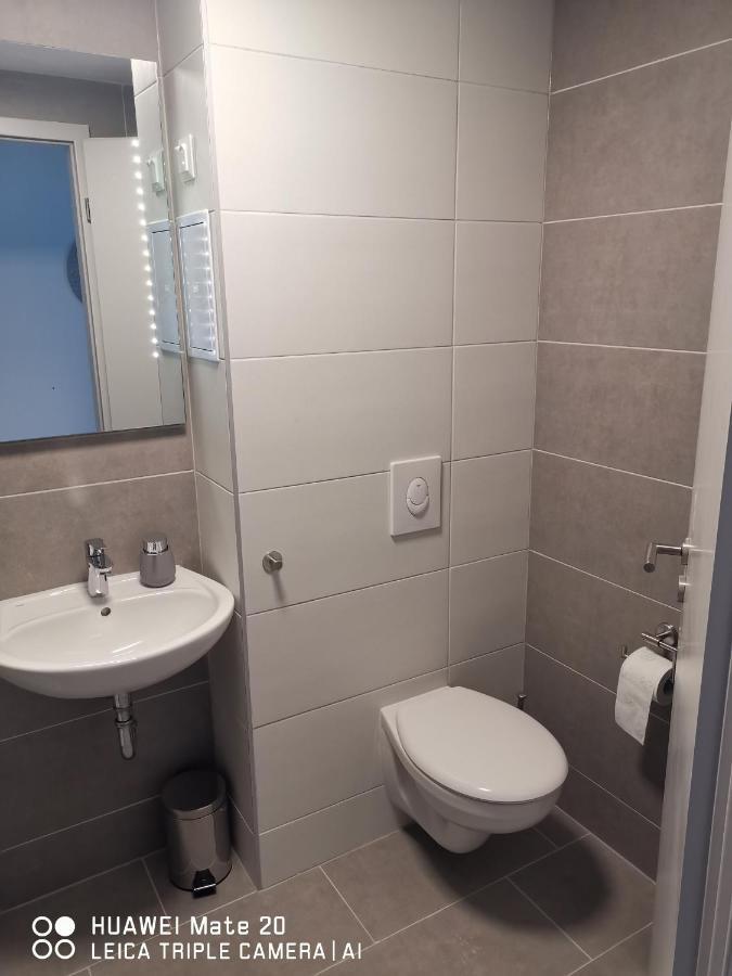 Апартаменты Csanad Apartman Шиофок Экстерьер фото